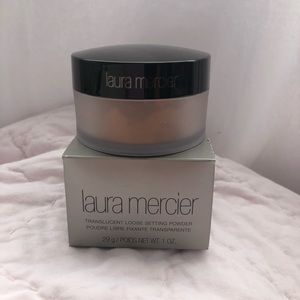 Laura Mercier Medium Deep Translucent powder